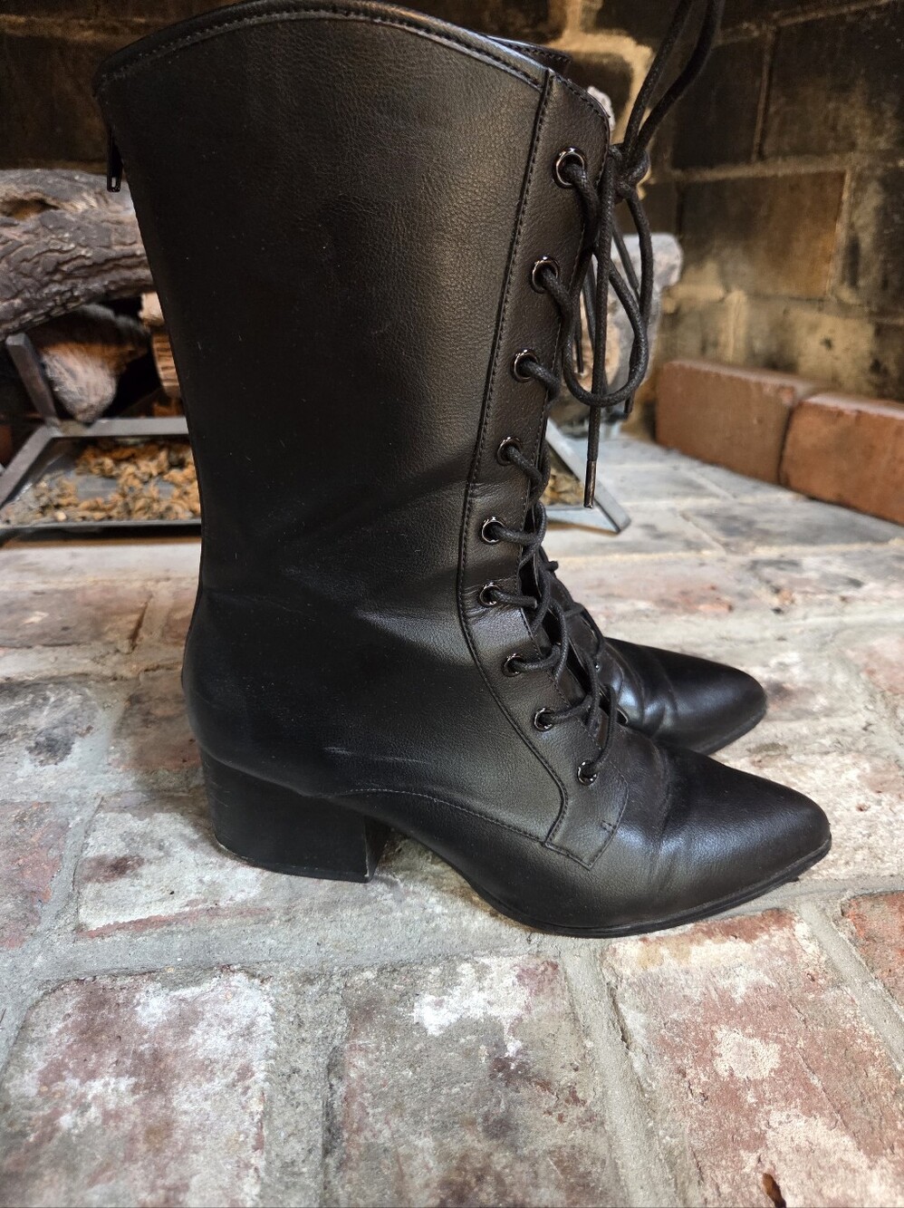 Foxblood Nancy Boot - Picture 2 of 14